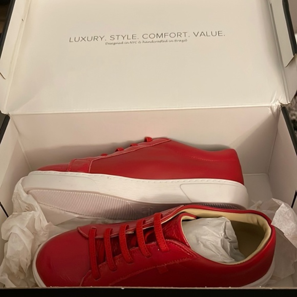 Marc Joseph New York Metropolitan Sneaker Red Napa size 3 kids unisex NEW